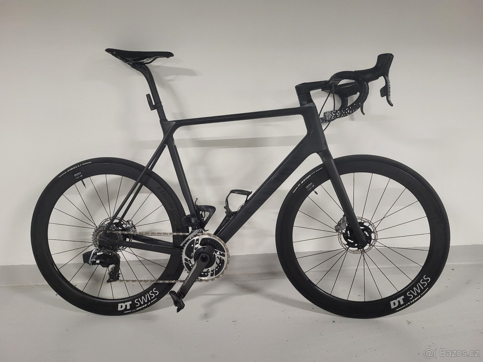 Canyon Ultimate CF SLX Disc 9.0 ETAP. Velikost XL