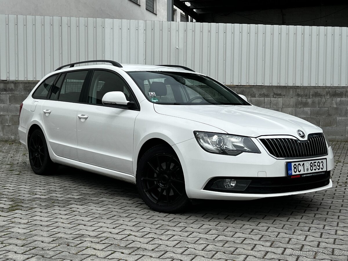 ŠKODA SUPERB II KOMBI 2.0TDI 103KW FACELIFT - SERVISOVÁNO
