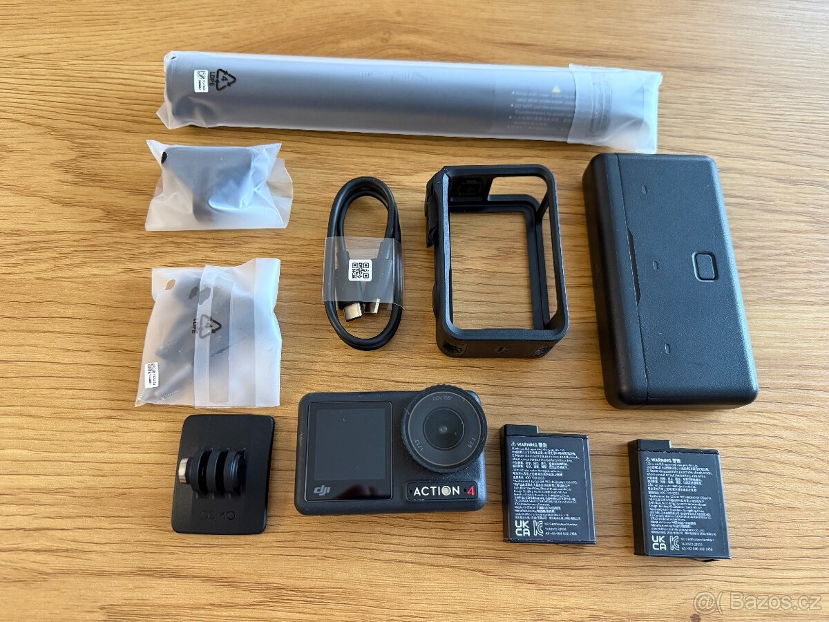 DJI Osmo Action 4 Adventure Combo