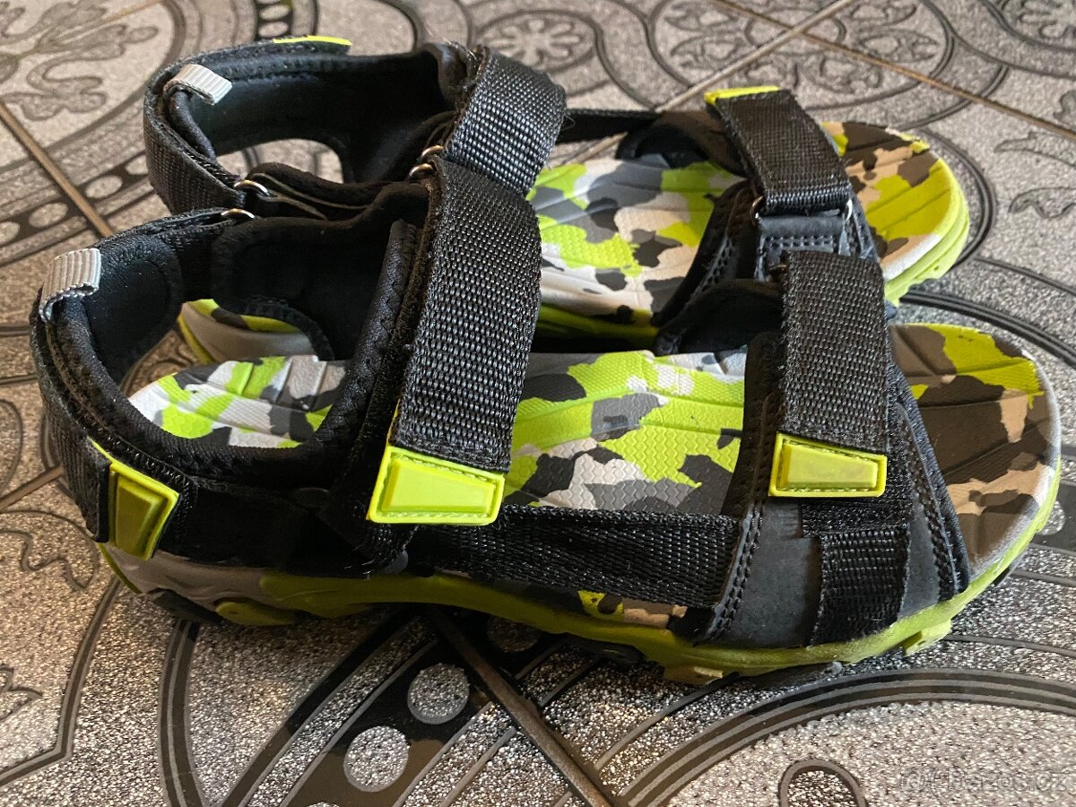 39 superfit sandaly