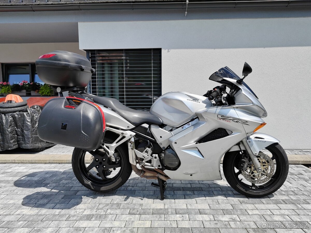 Honda vfr 800 V-tech