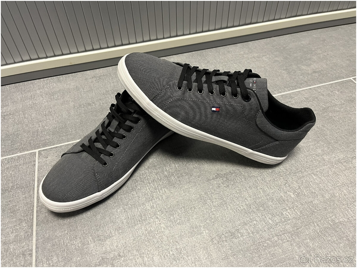 NOVÉ pánské tenisky Tommy Hilfiger vel. 40