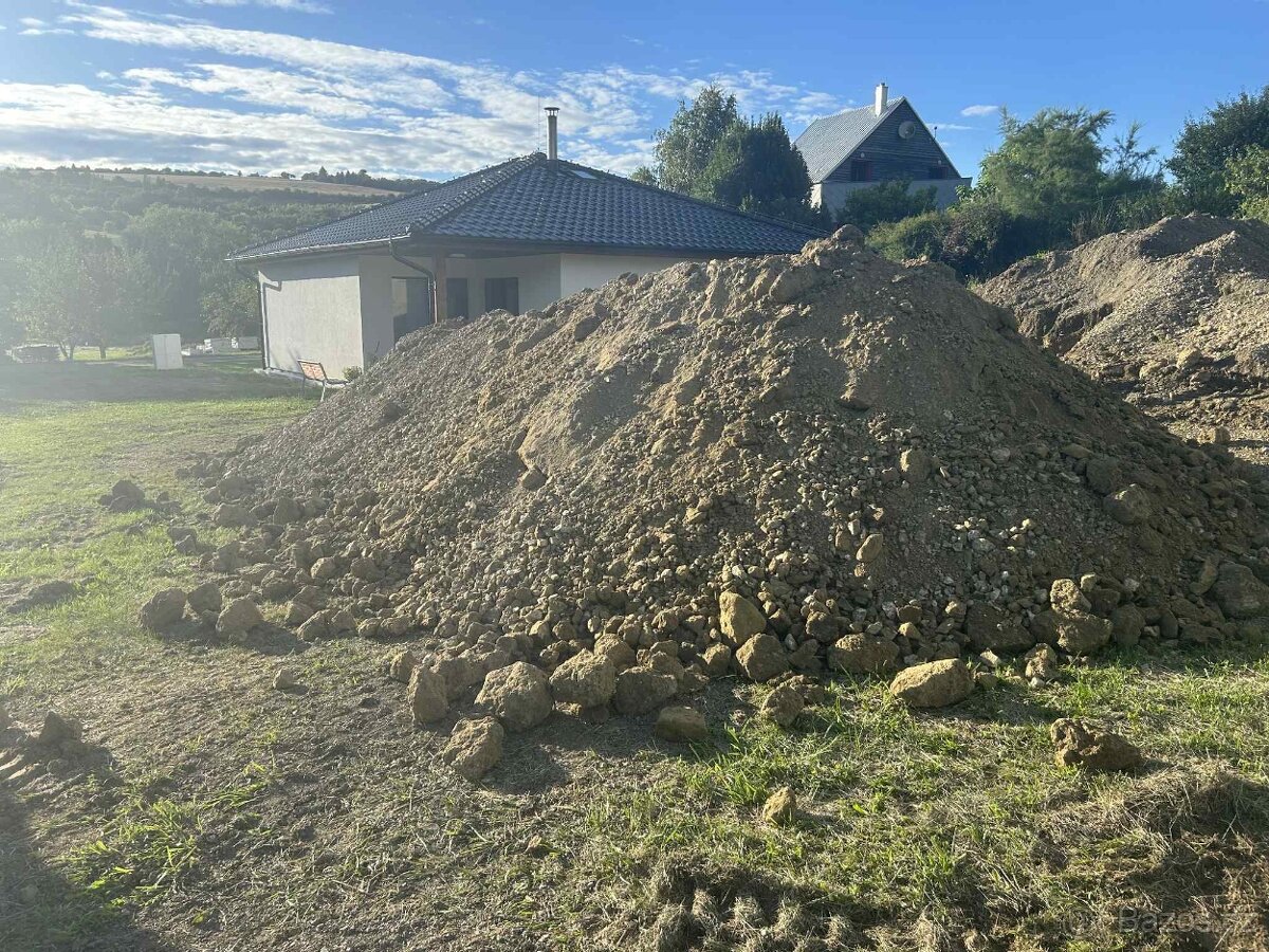 Hlína za odvoz