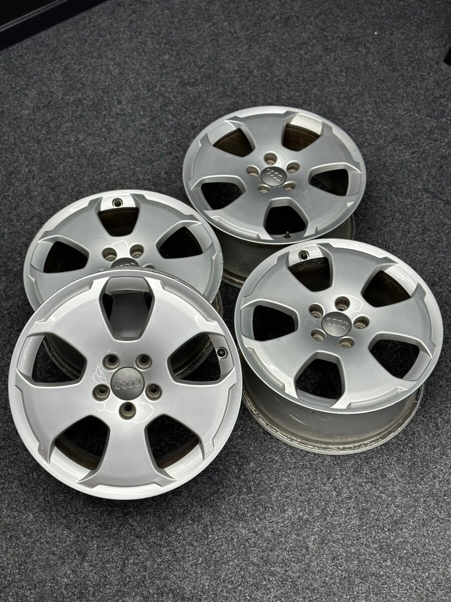 Alu kola Audi 5x112 17” et 56
