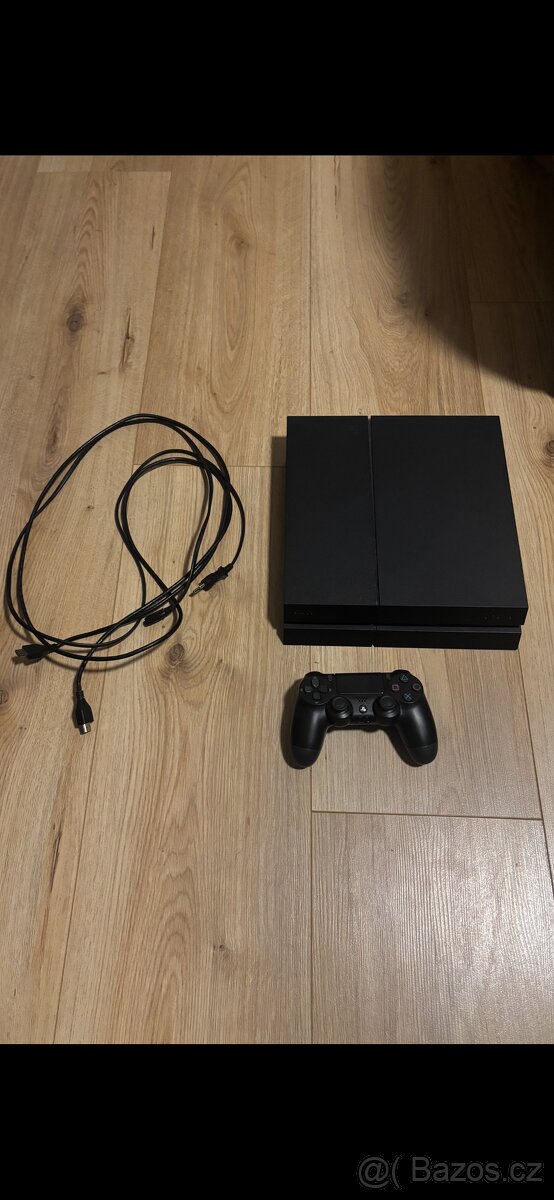 PlayStation 4 slim 500gb