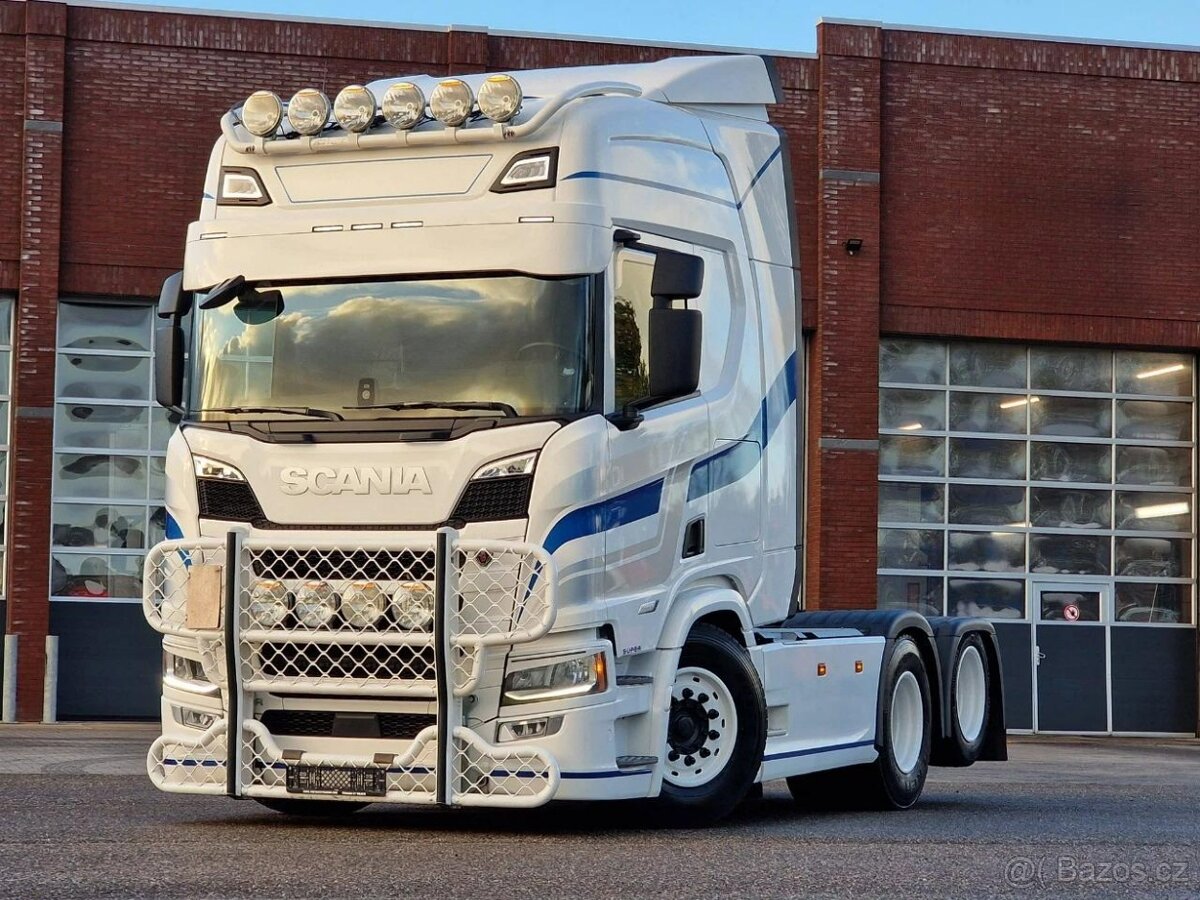 Scania R560 6x2 / Full air / PTO / Super