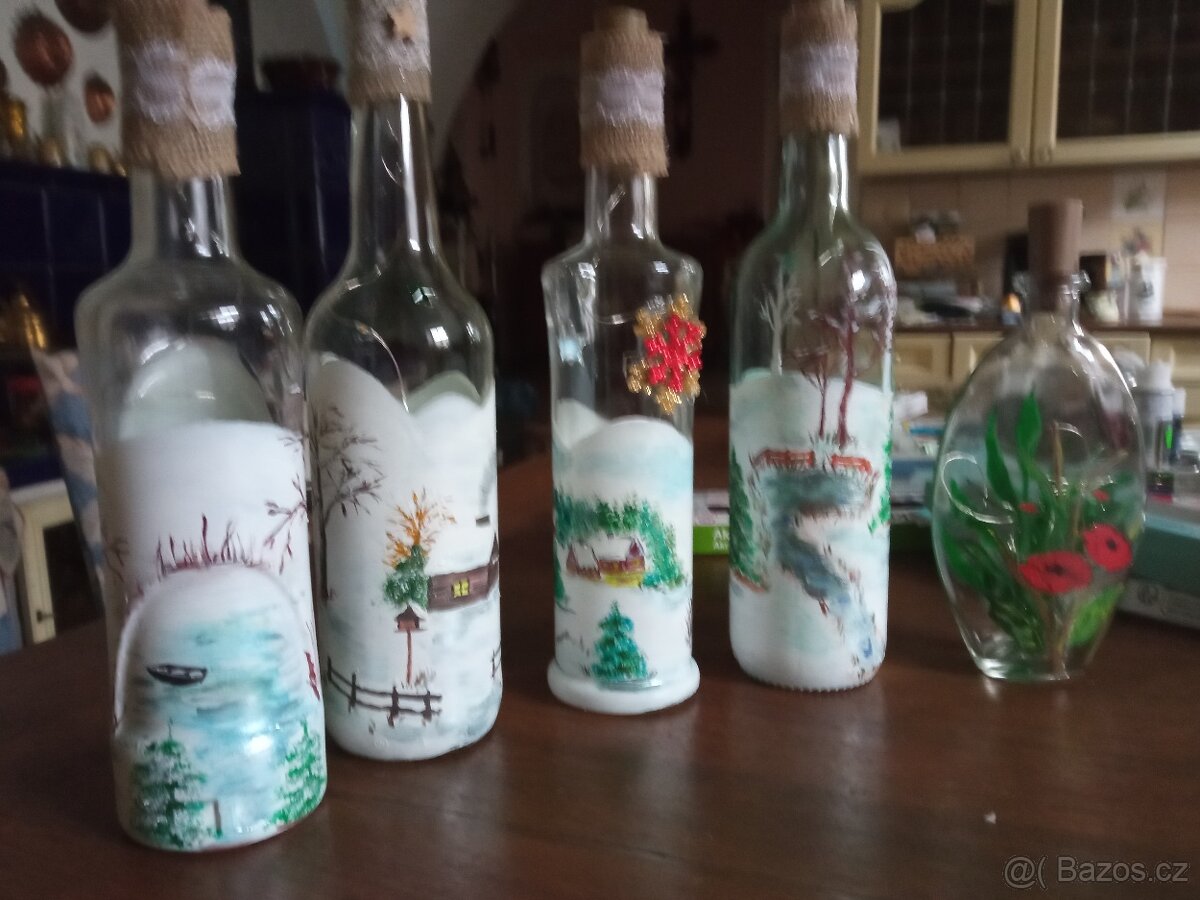 Ručně malované svítící láhve