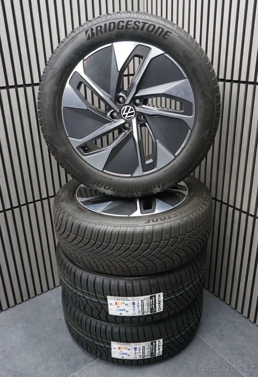 ORIGINÁLNÍ ALU SADA VW ID.4 R19