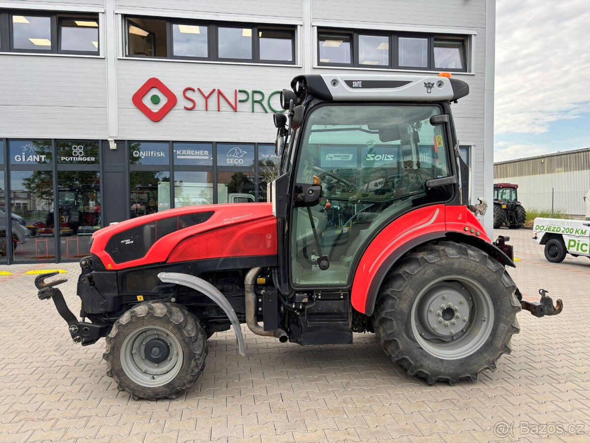 Traktor FRUTTETO CVT 105 S do vinohradu