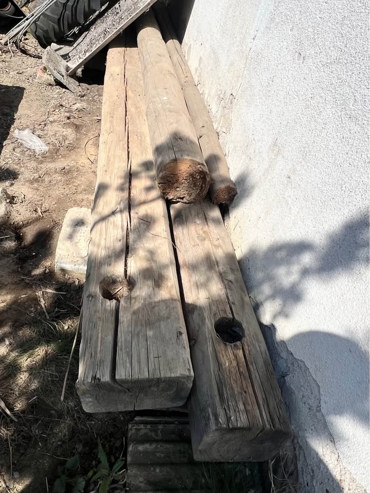 2x trámy a 2 kule
