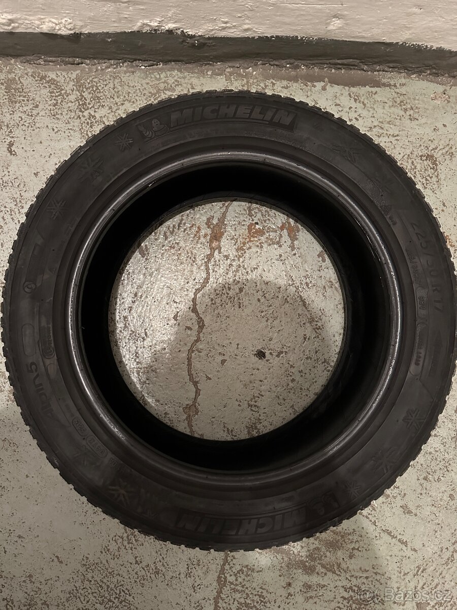 Michelin 225/50/17