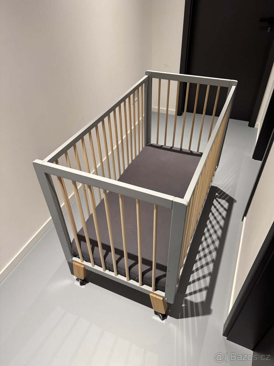 Dětská postýlka dřevěná Kinderkraft 120x60