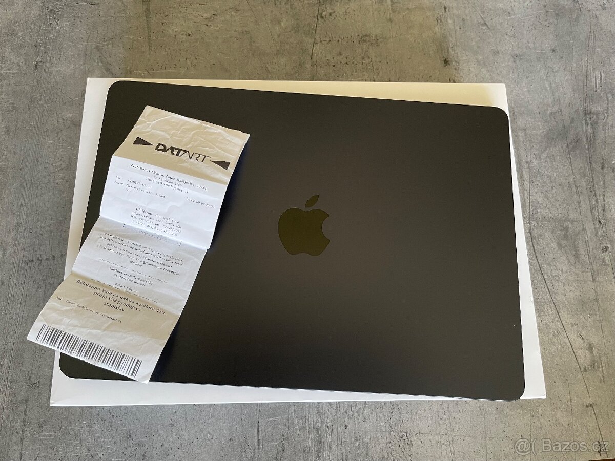 Nový Macbook air M2 13’ 256/16gb