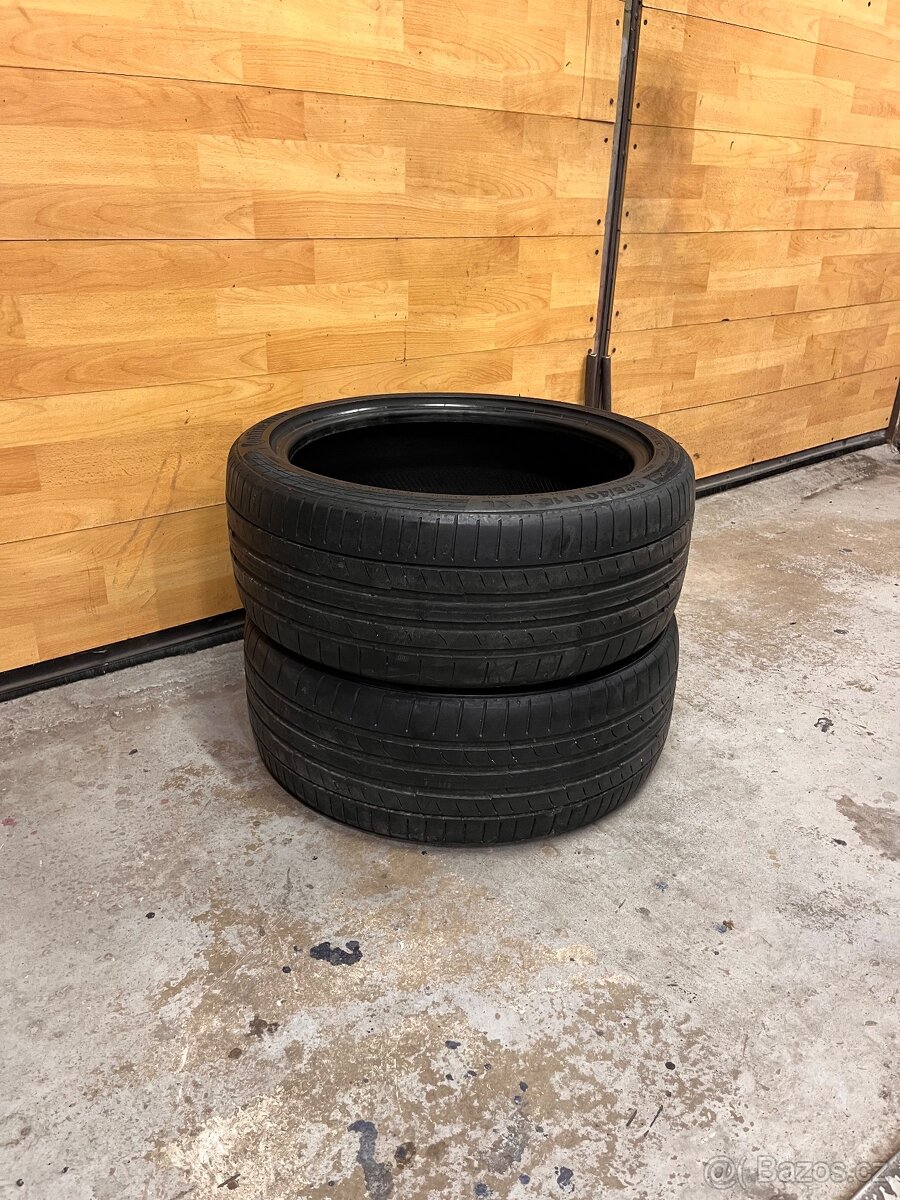 Letní pneu 225/40/18