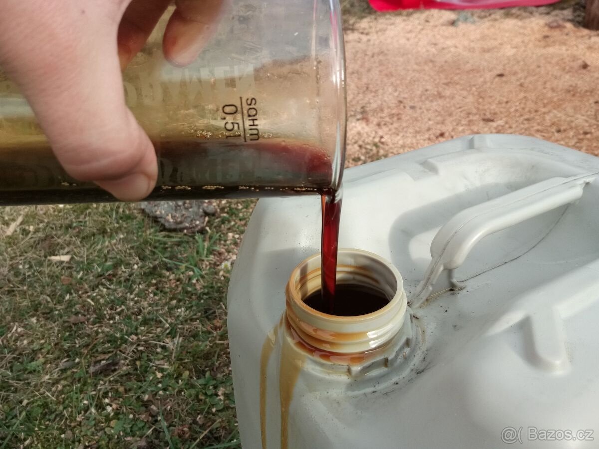 Použítý hydraulický olej