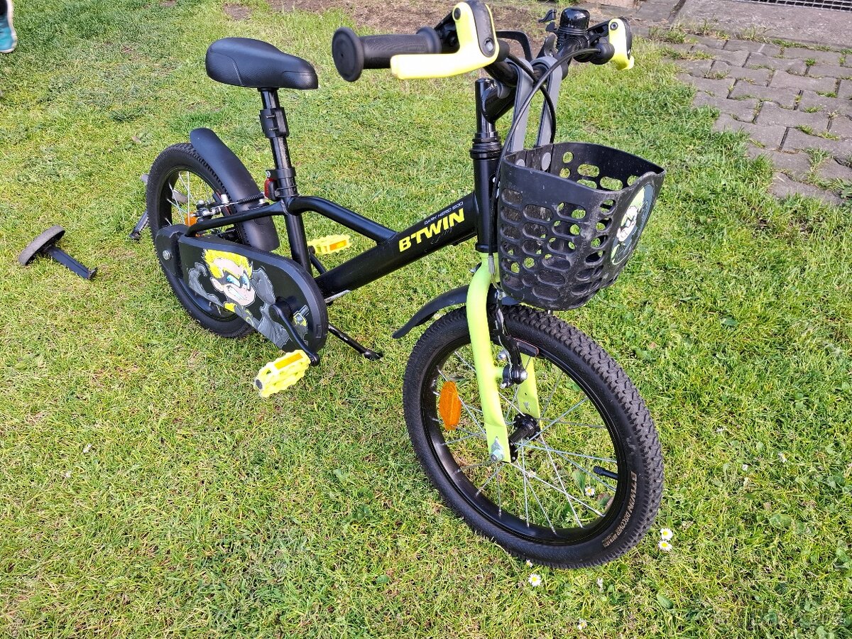 BTWIN  Dětské 16" kolo 500 4–6 let Dark Hero