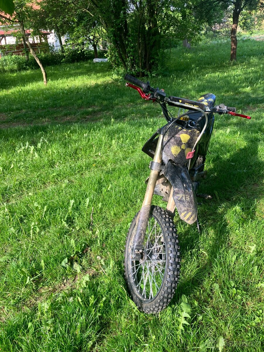 Pit bike 250