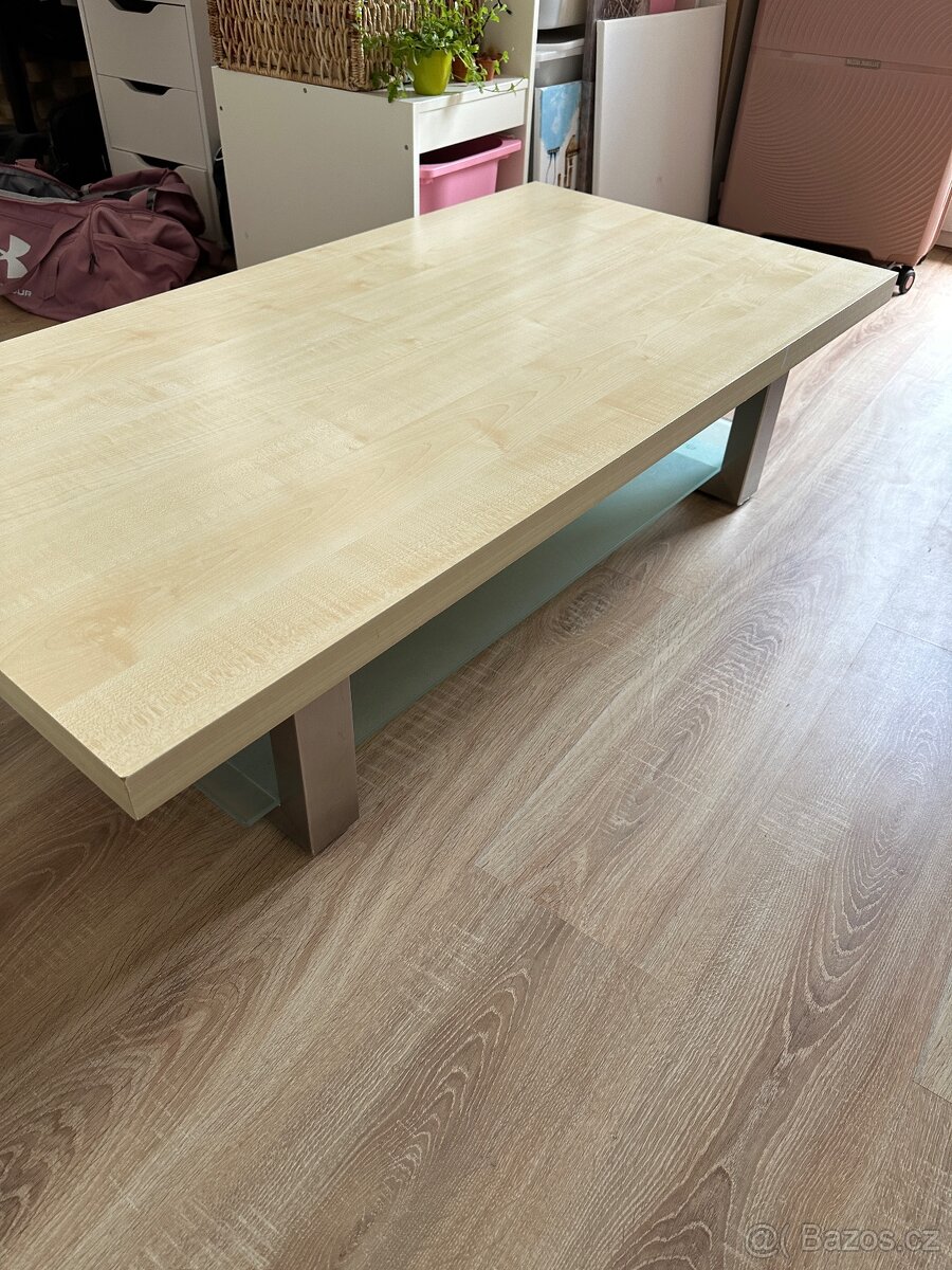Konferenční stolek IKEA