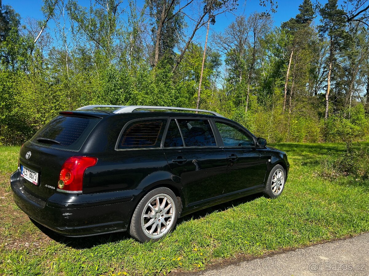 Toyota Avensis 18