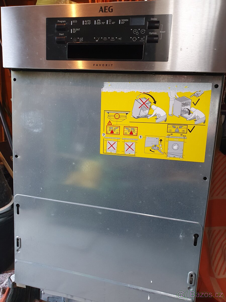 Myčka AEG 45cm