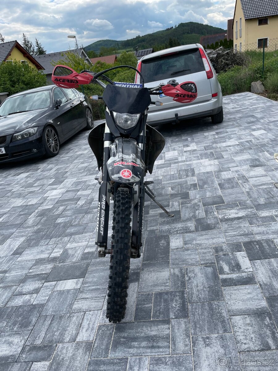 Yamaha wr400f