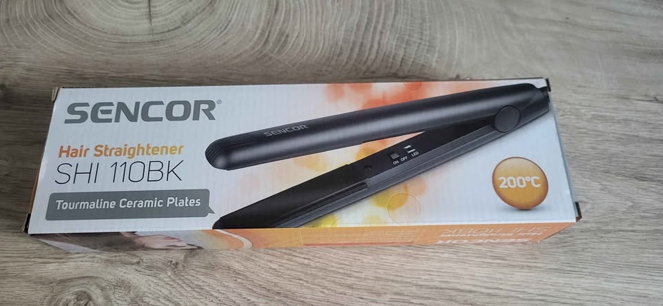 Nová žehlička na vlasy Sencor