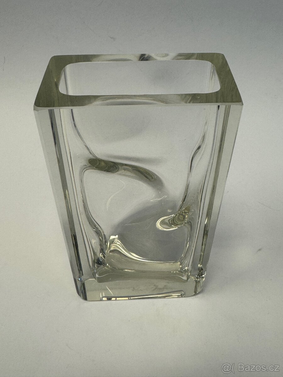 Skleněná váza