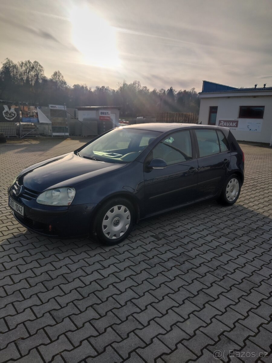 VOLKSWAGEN GOLF 5 1.6i 75KW STK+EM 11/2026