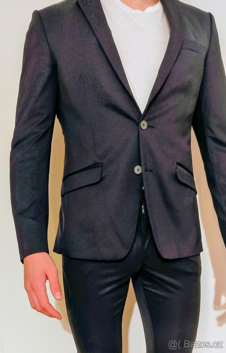 Pánský/chlapecký oblek Mikä Rauta vel. L