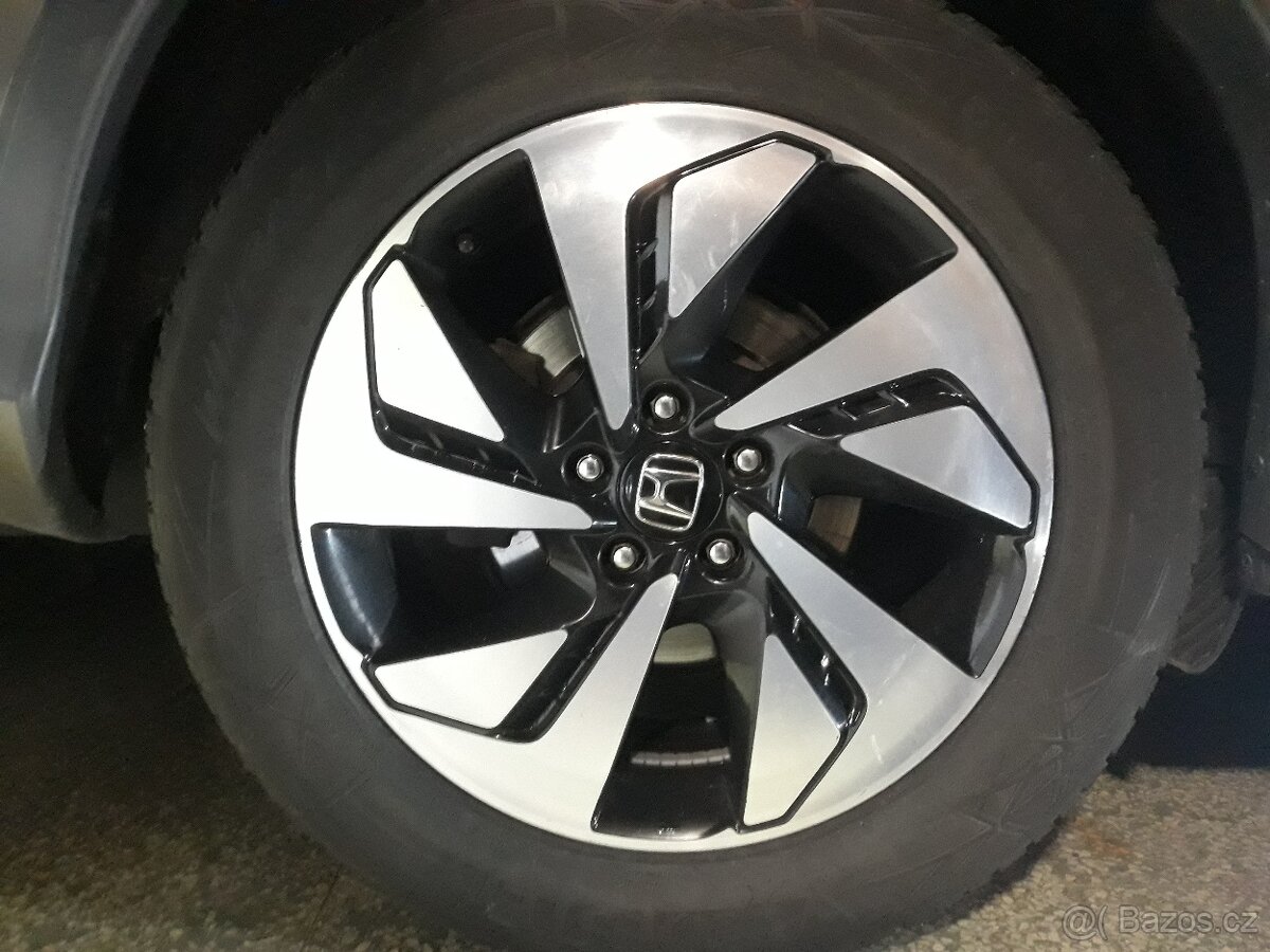 HONDA disky 5x114,3 7J R18 ET 45