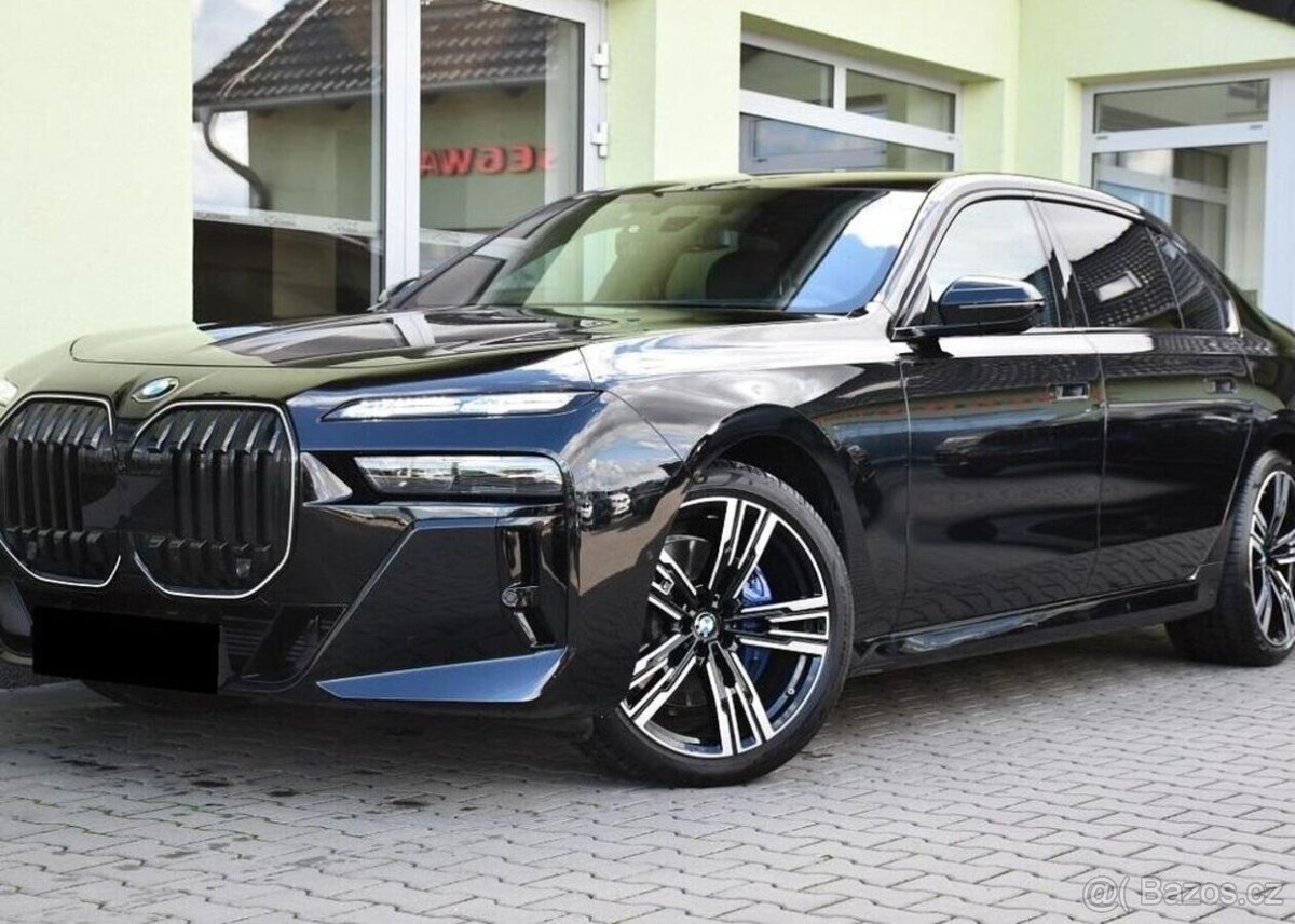 BMW Řada 7 740xd CRYSTAL 5L-ZÁRUKA B&W 1M