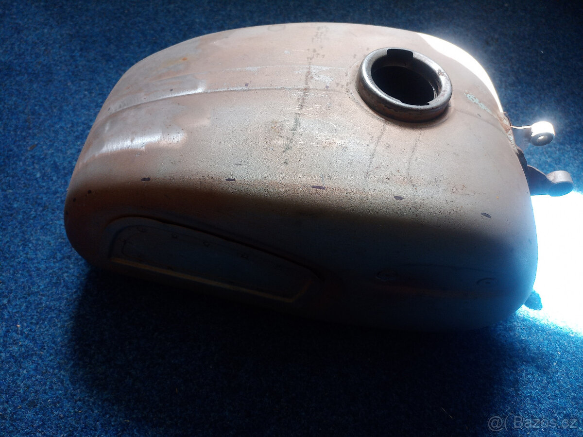 Nádrž Jawa Californian