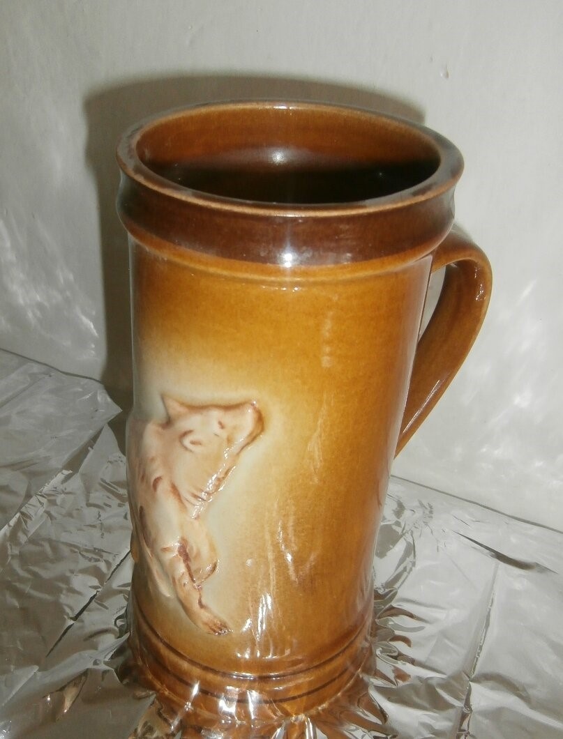 DŽBÁN KERAMICKÝ S MEDVĚDEM