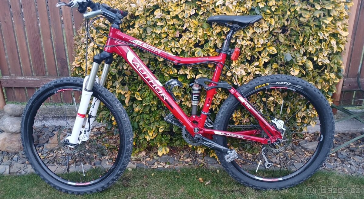 Prodej-horské kolo Author