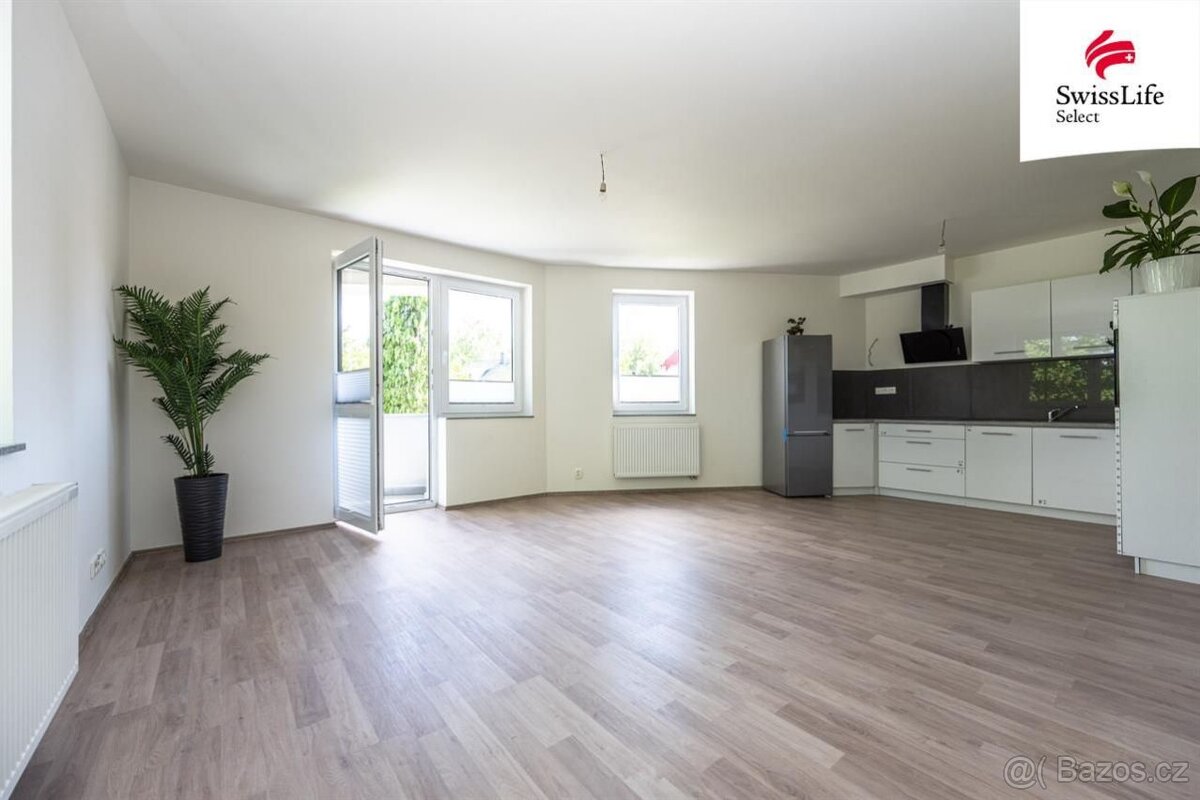 Prodej bytu 3+kk 74 m2, Břežany II