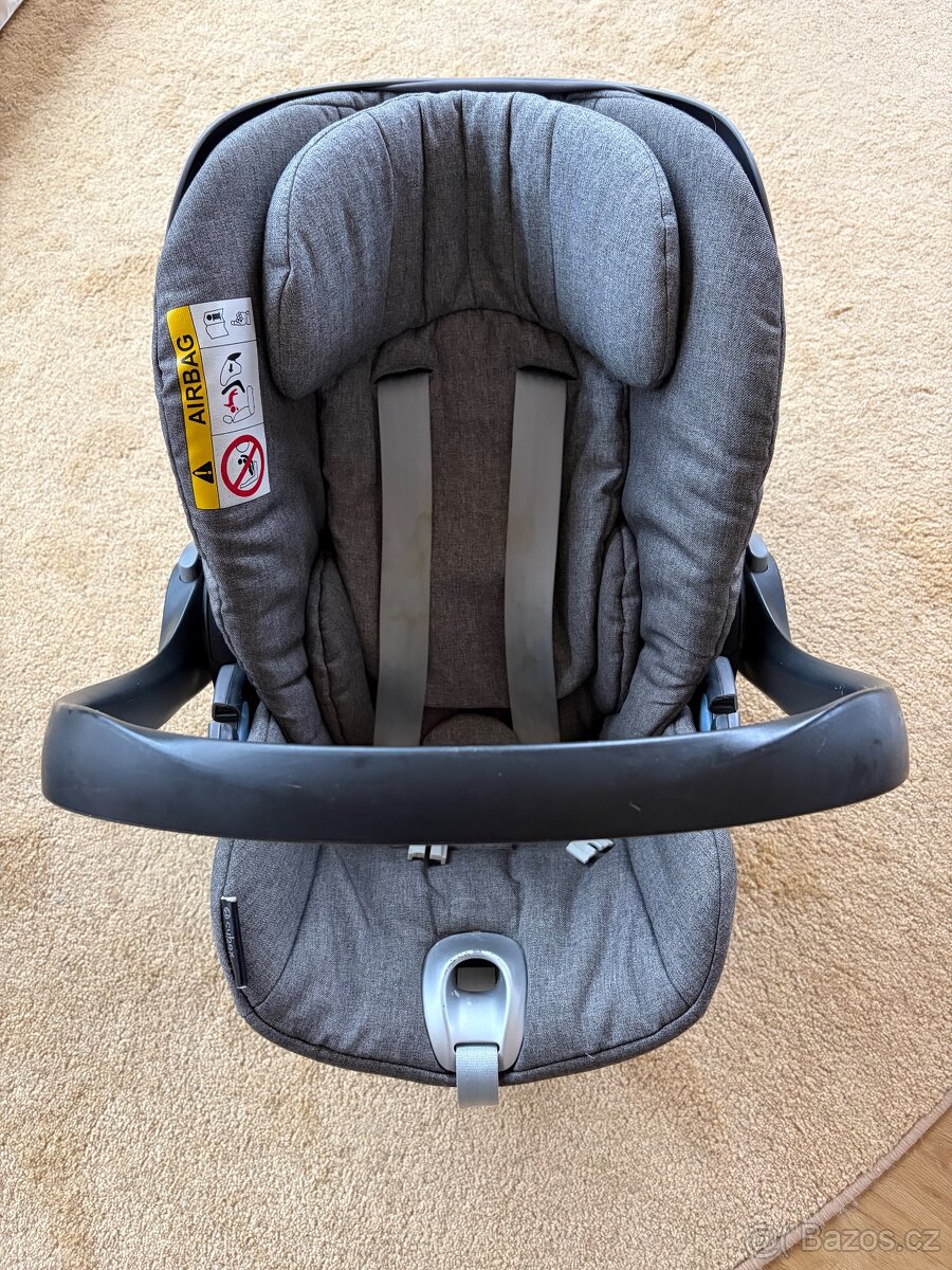 Autosedačka Cybex Cloud Q se základnou