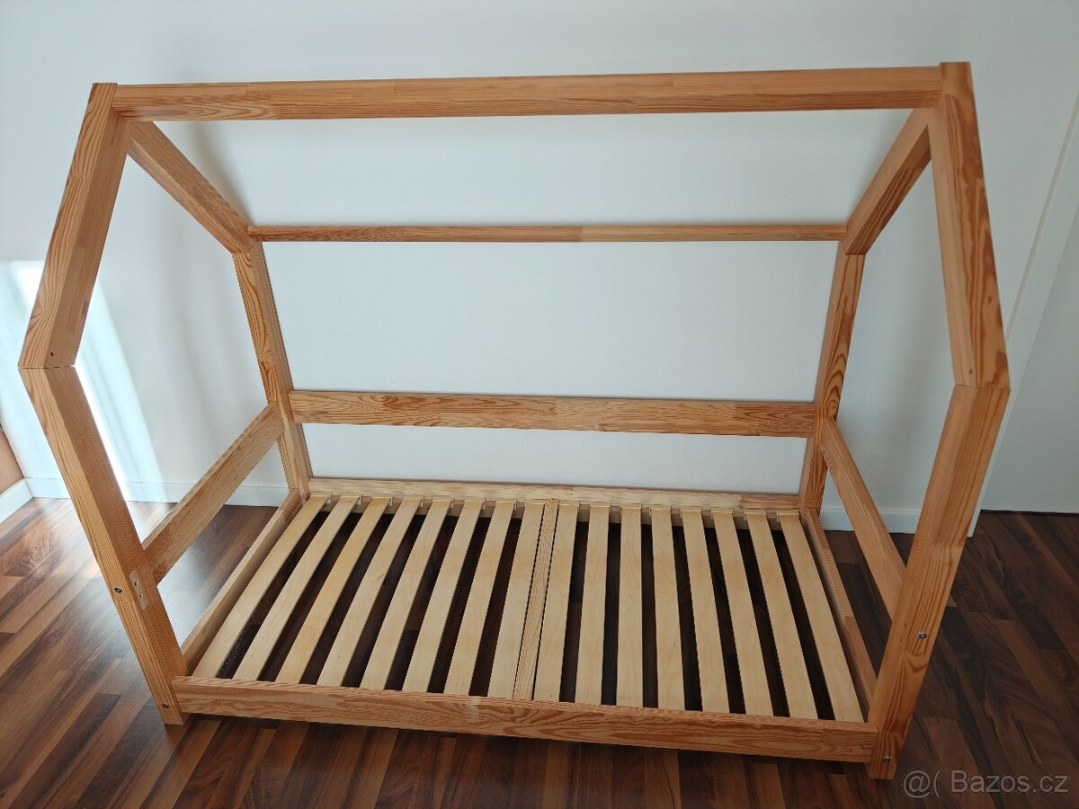 Dětská postel + matrace