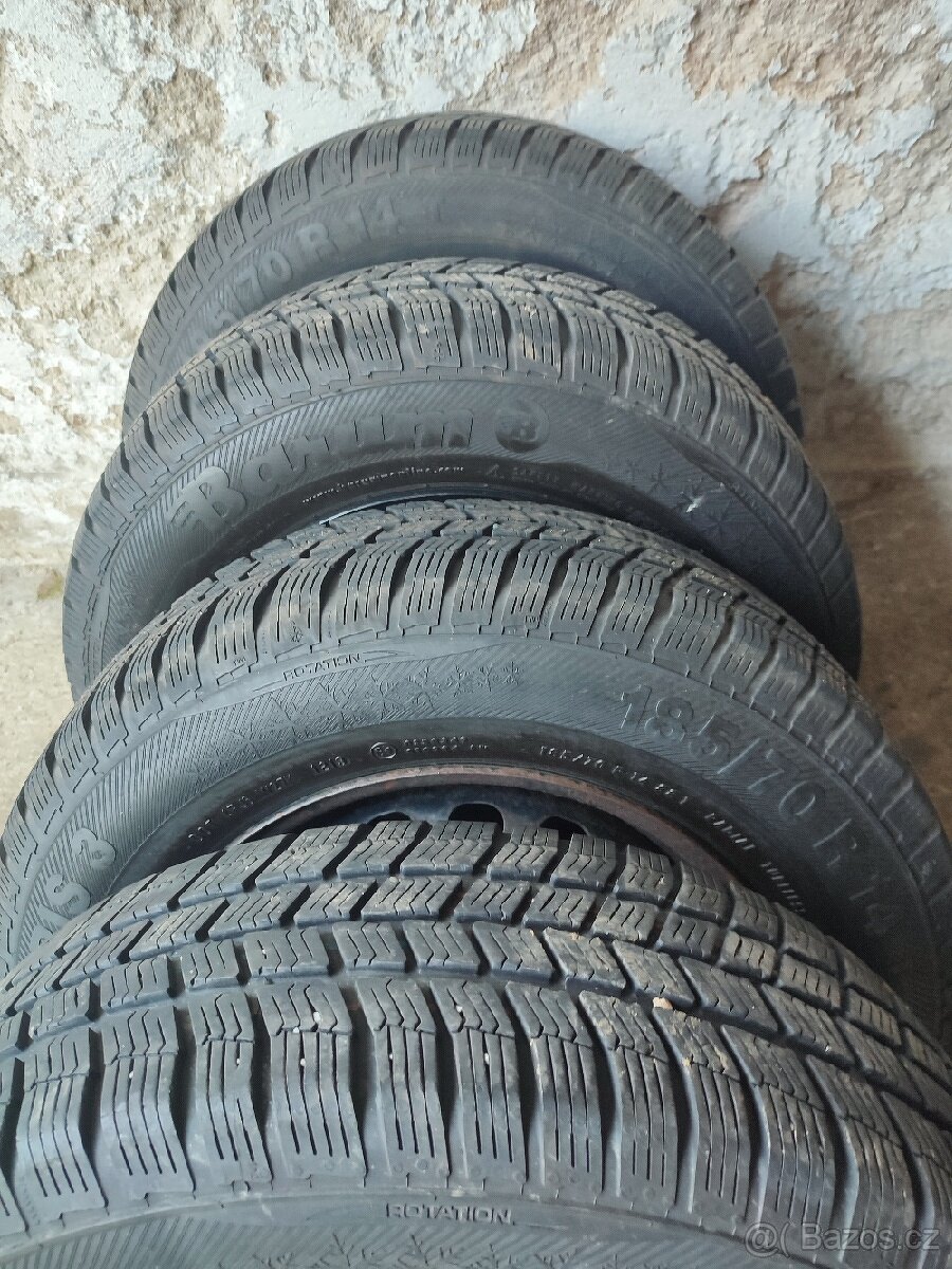 Zimni pneu 185/70 R14