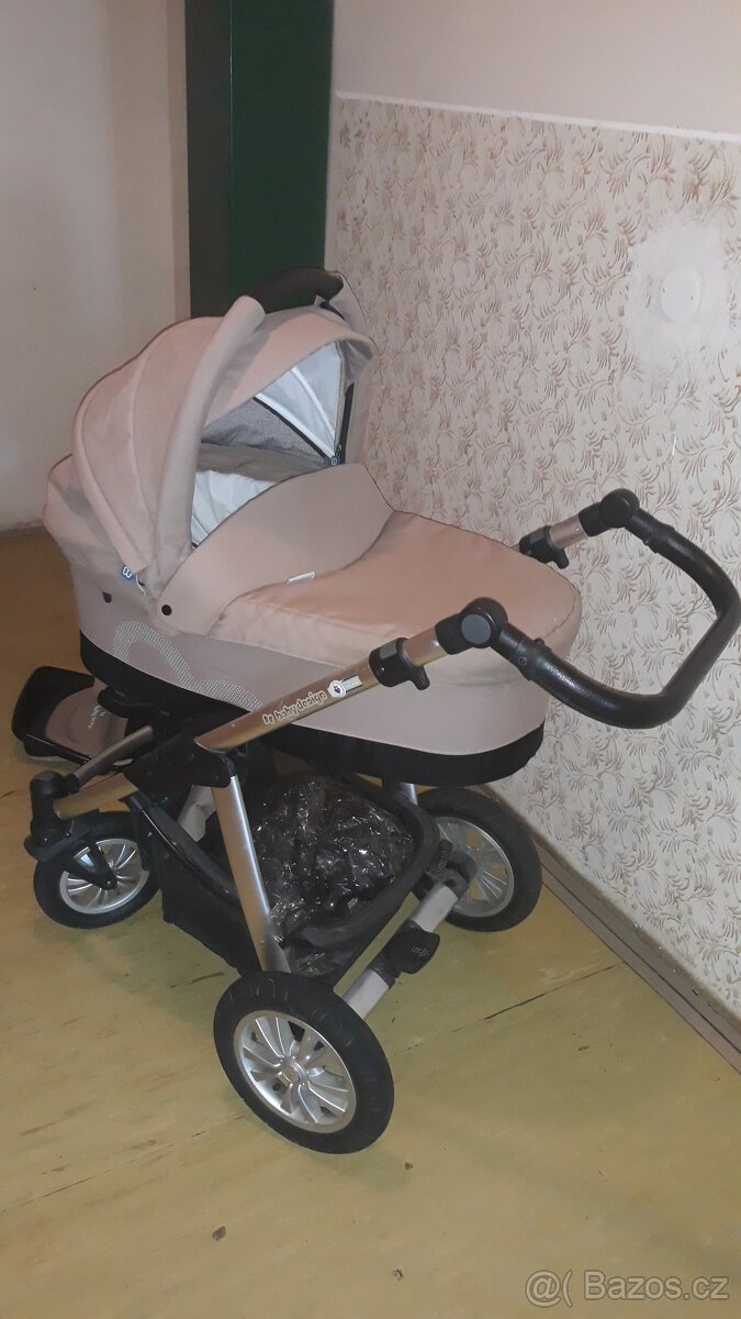 Baby design dvoj kombinace a Valco Snap 4