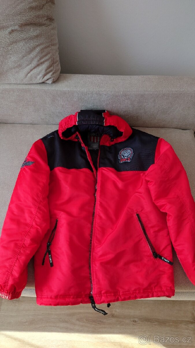 UNCS - Zimní bunda červená, velikost XL. TOP STAV 