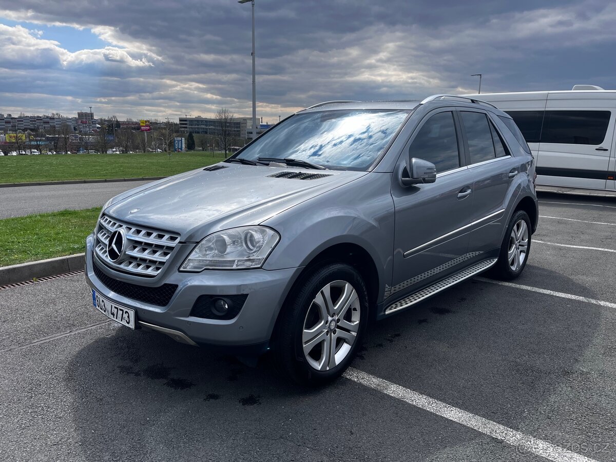 Prodám Mercedes-Benz ML 350 W164 3.0 V6 Diesel (170 kW)