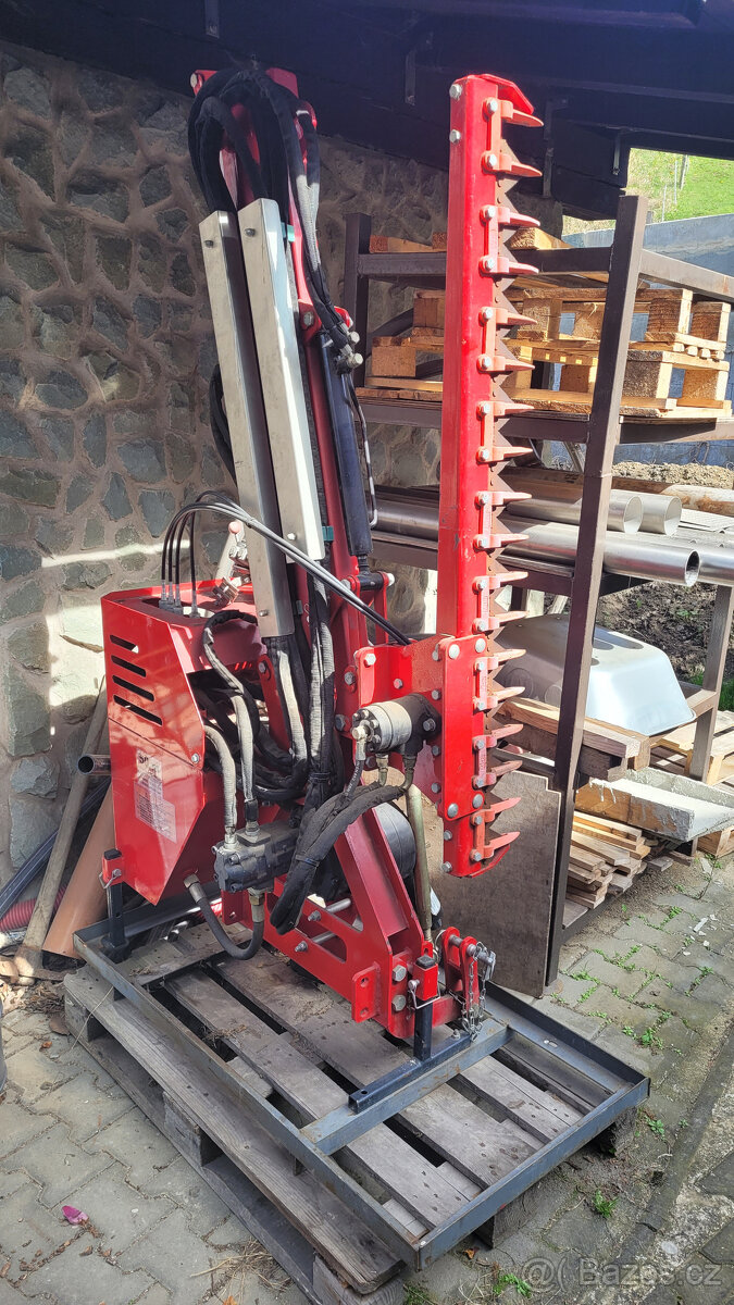 Plotostřih s hydraulickým ramenem ALM80