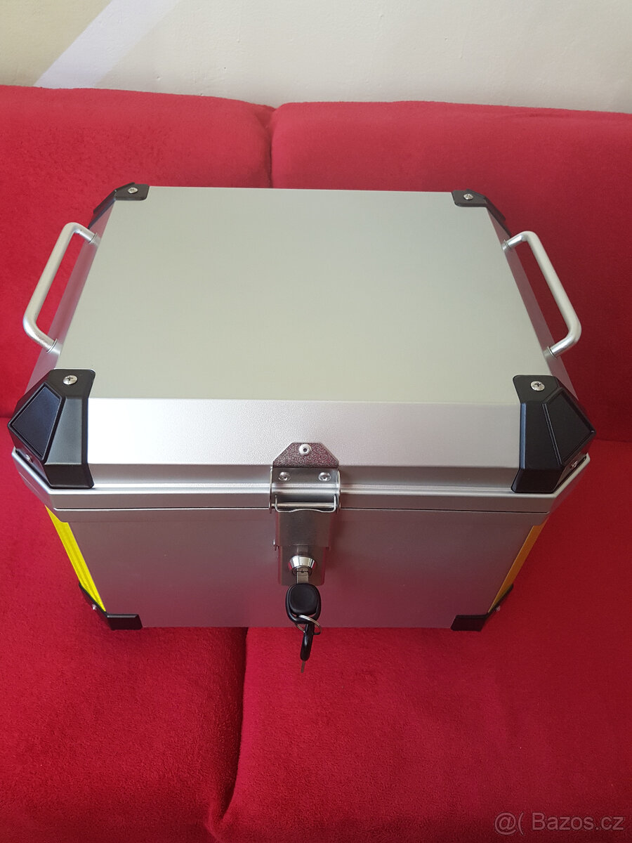 topcase 57l plastový