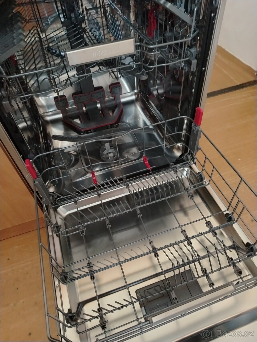 Myčka nádobí/ Záruka 5/2028