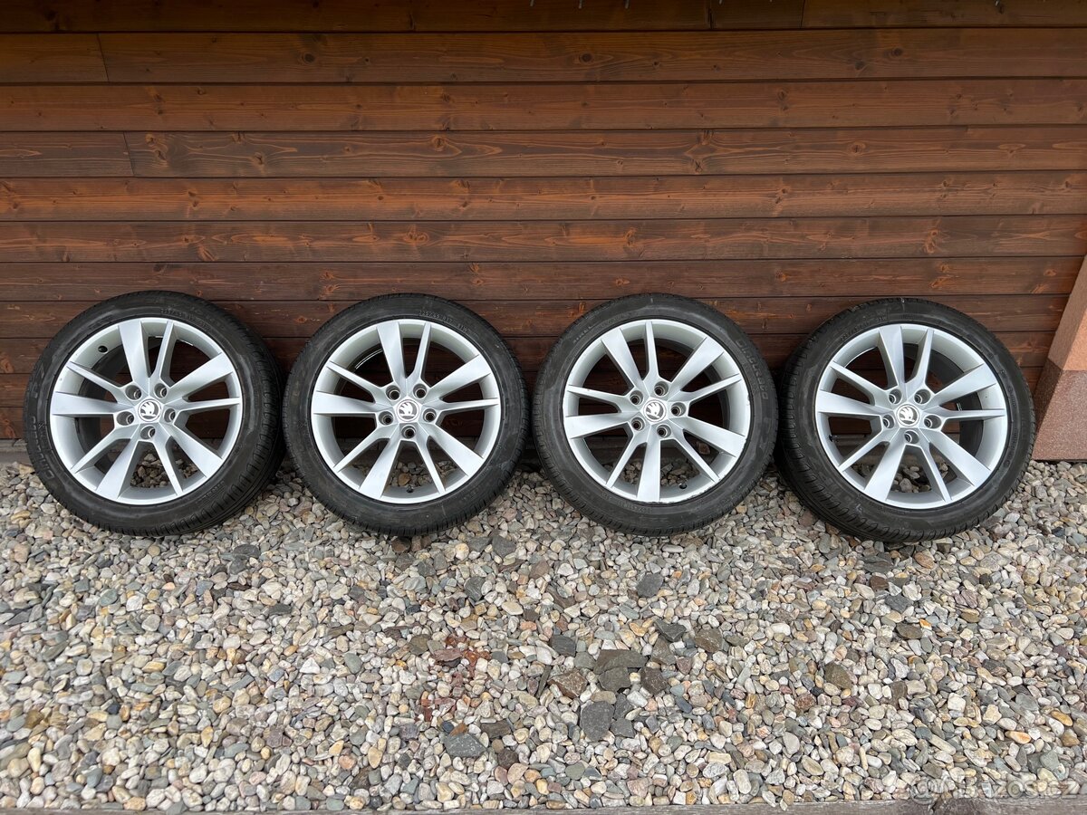 orig. letní alu kola Trius R17 225/45/17