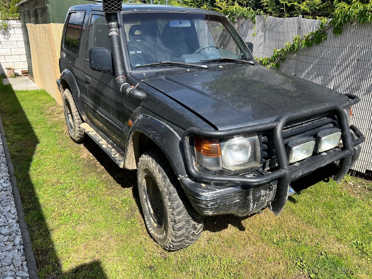Mitsubishi Pajero 2.5td