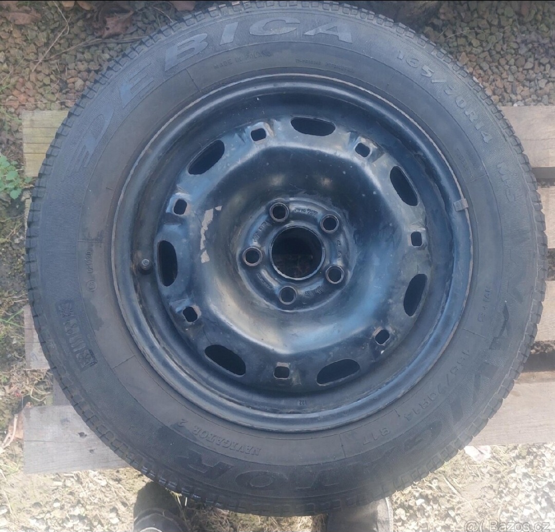 Rezervní kolo Škoda Fabia R14 5x100 ,vw Polo atd..