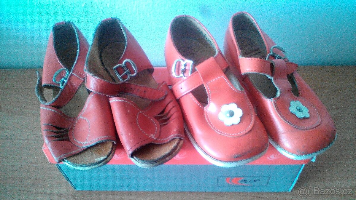 Retro : dětské botičky, cvičky, koupací, zimní, dámské letní