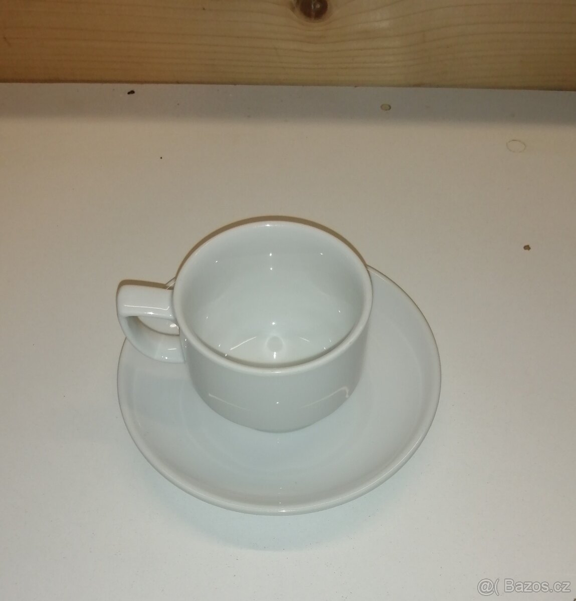 Porcelánový hrnek