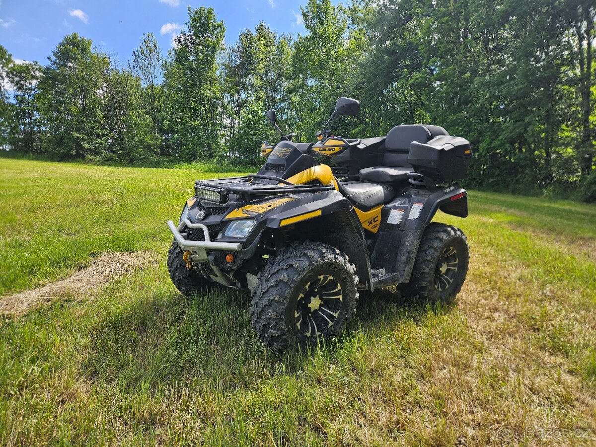 Can-Am Outlander 800